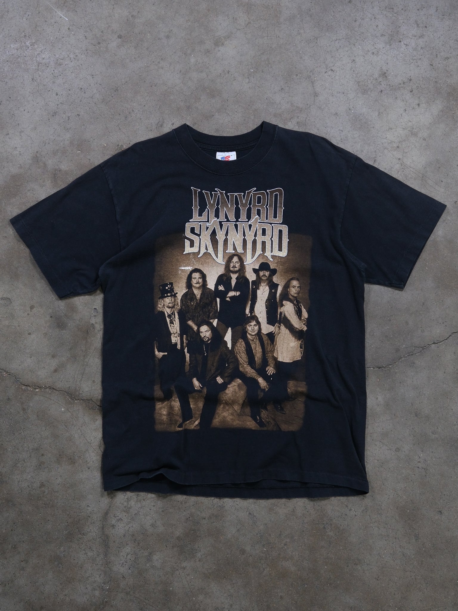 1997 LYNYRD SKYNYRD BAND TEE