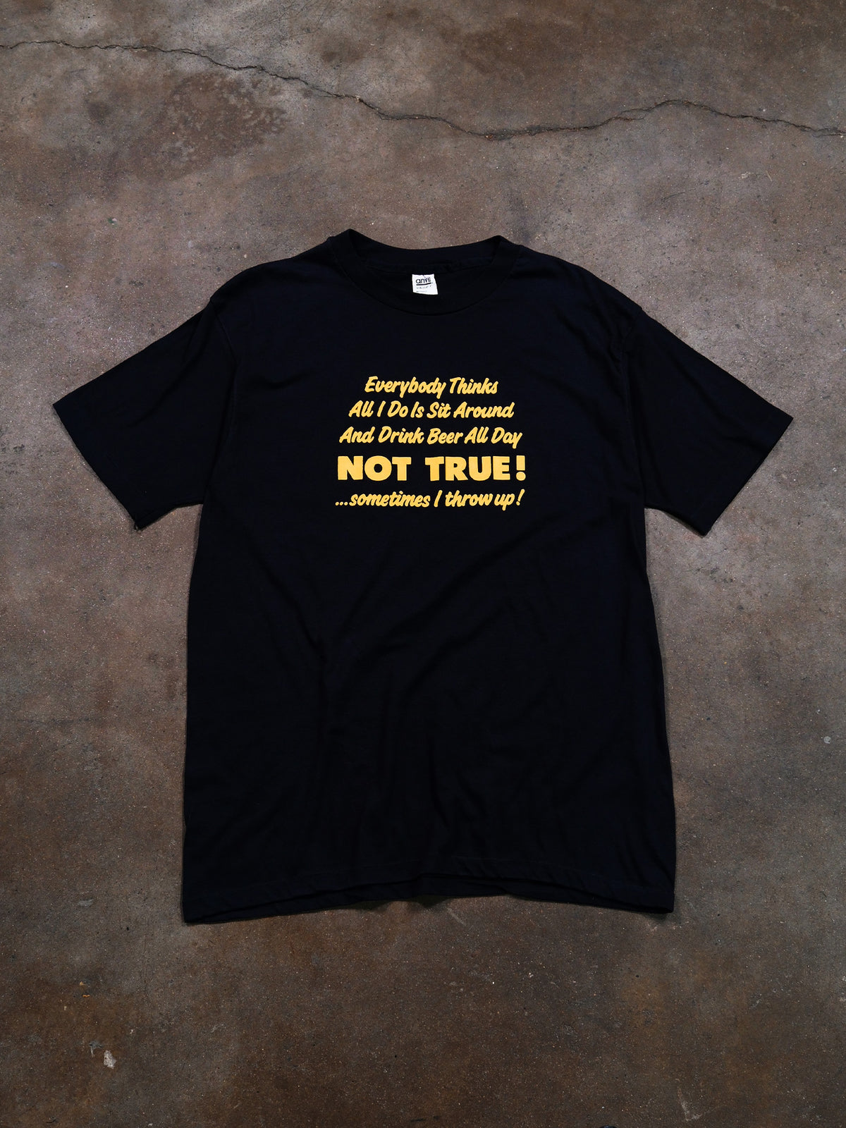 2000S 'EVERYBODY THINKS' PARODY TEE