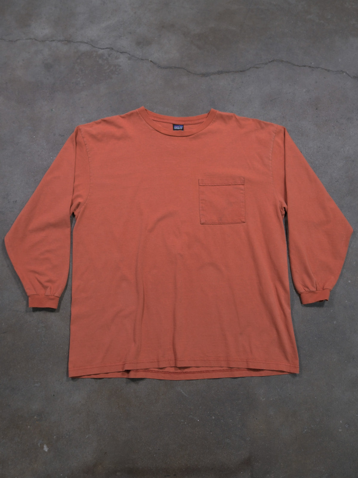 1990S BLANK PATAGONIA LONGSLEEVE