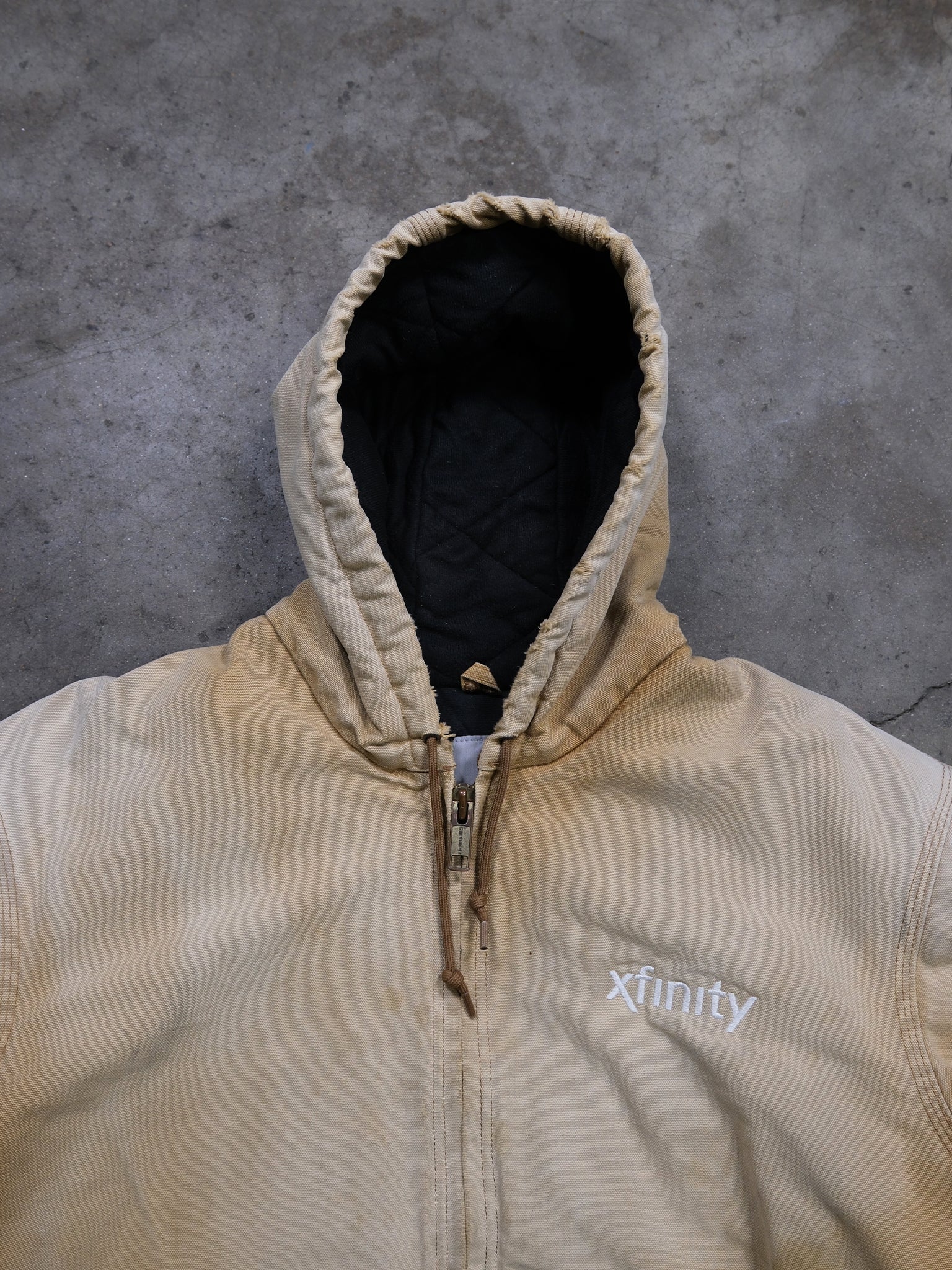 VINTAGE SUNFADED 'XFINITY' EMBROIDERED CARHARTT HOODED JACKET