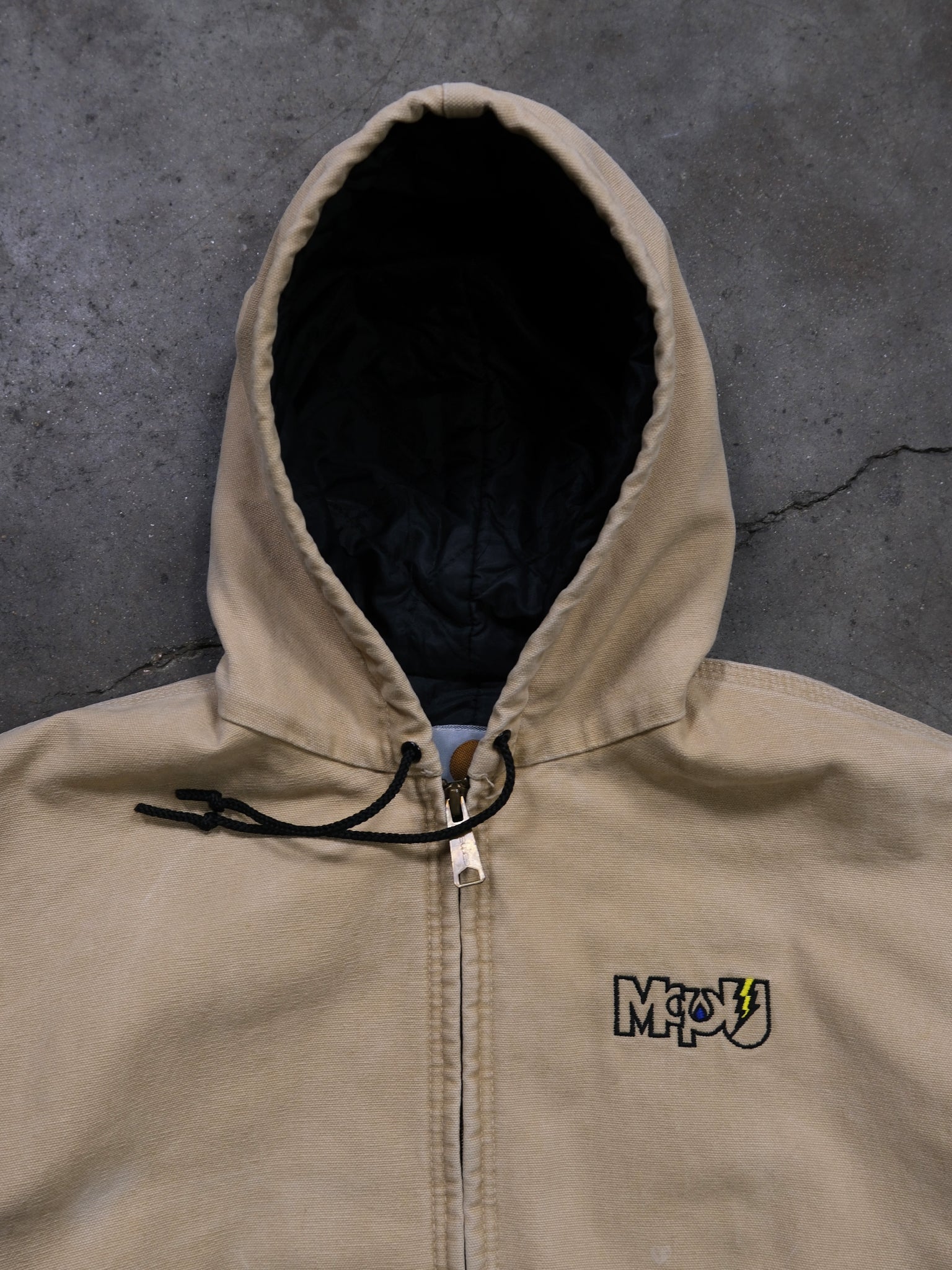 VINTAGE TAN 'MCPU' EMBROIDERED HOODED CARHARTT JACKET