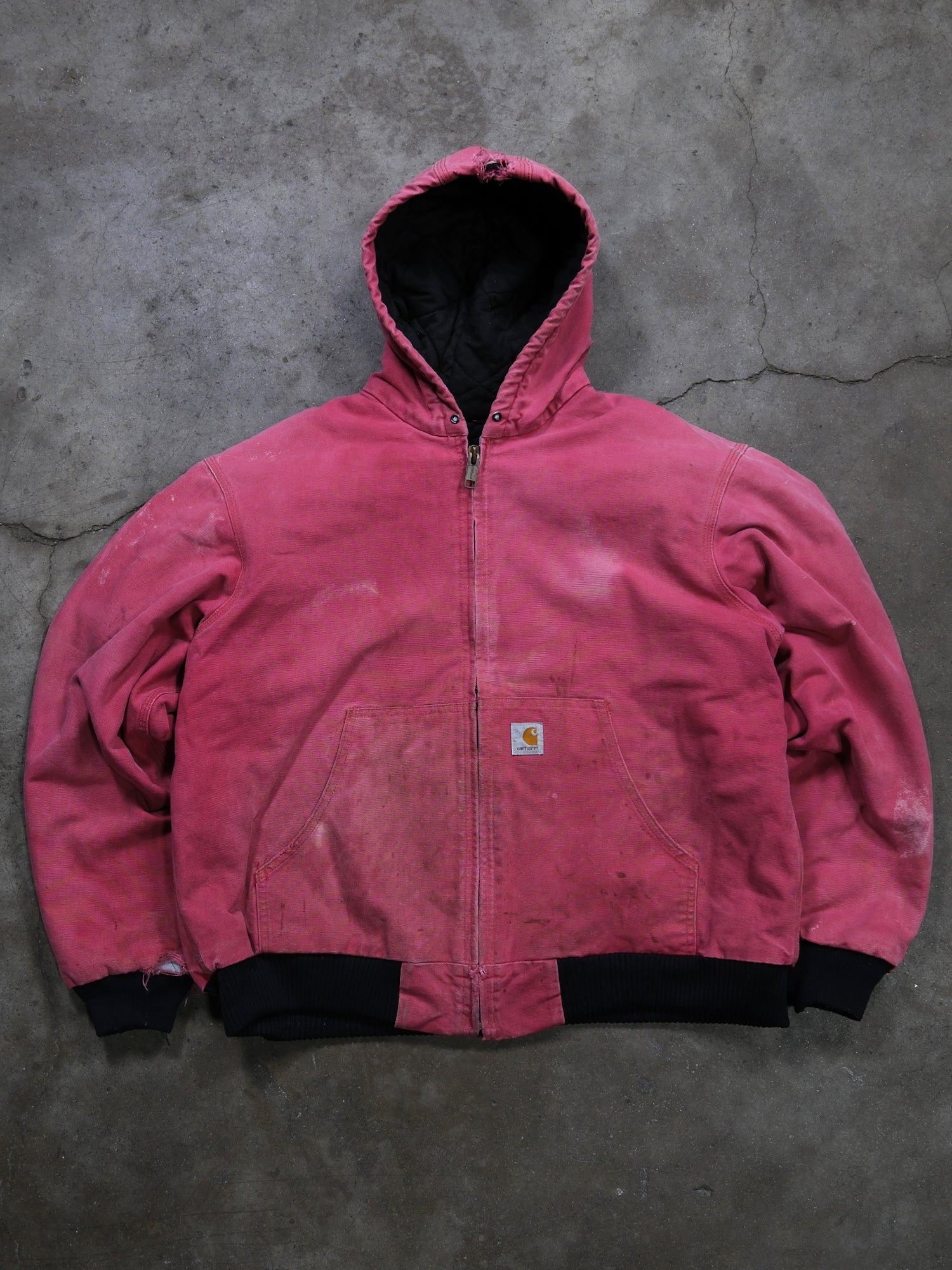 VINTAGE FADED & DISTRESSED RED HOODED CARHARTT JACKET