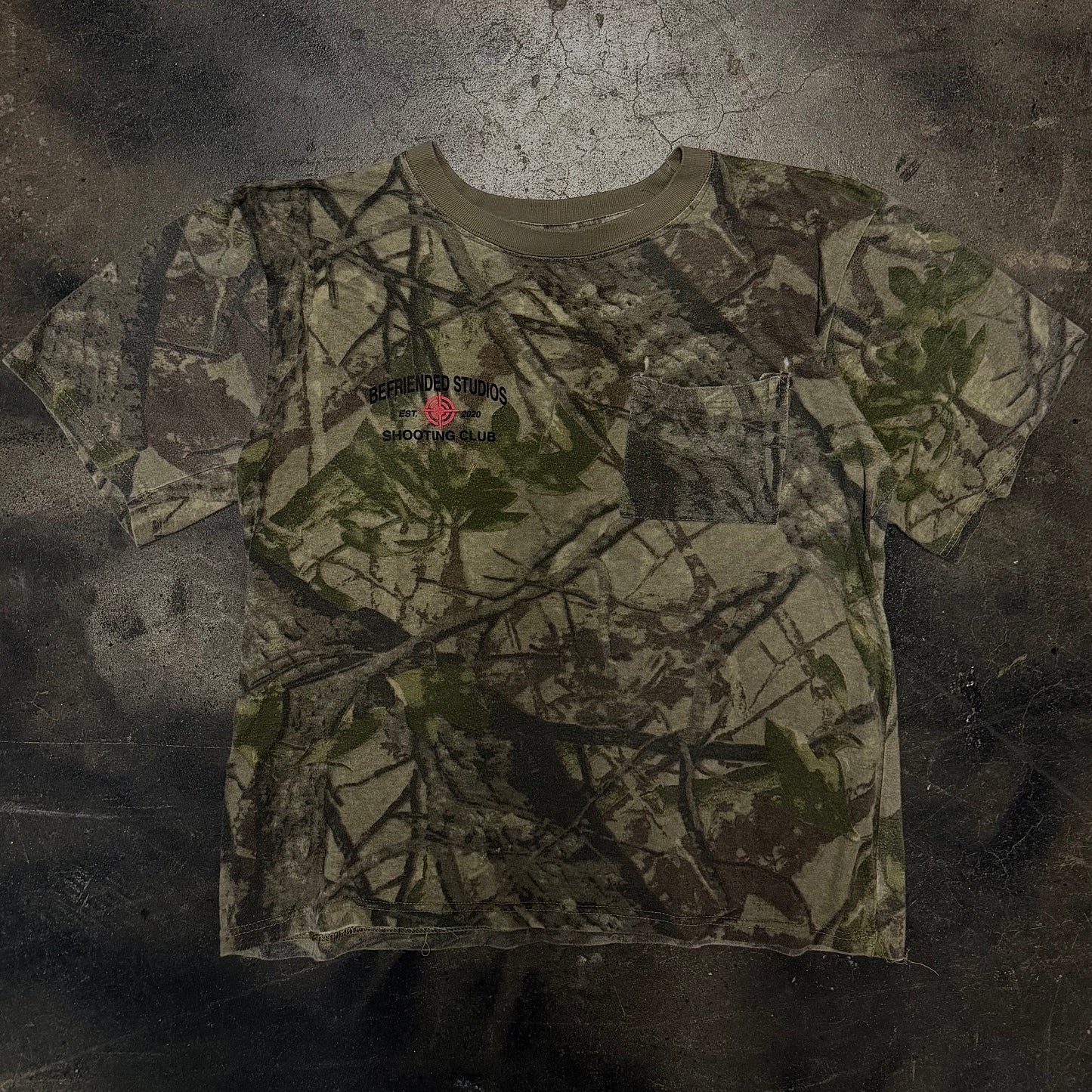 CAMO "SHOOTING CLUB" TEE (X-LARGE)