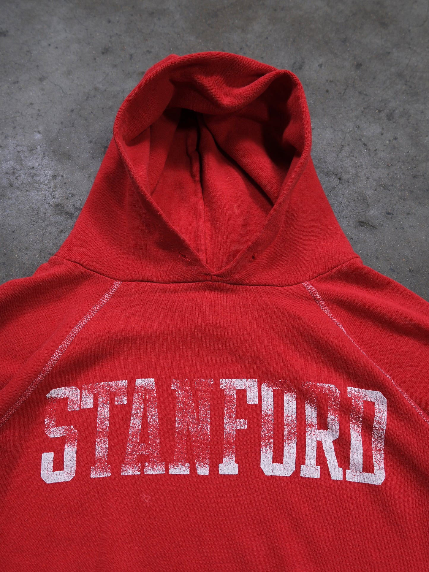 1980S RAGLAN 'STANFORD' HOODED SWEATSHIRT