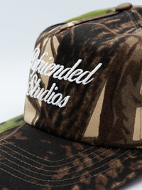 CAMO SCRIPT HAT