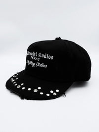 STUDDED & DISTRESSED CORE HAT